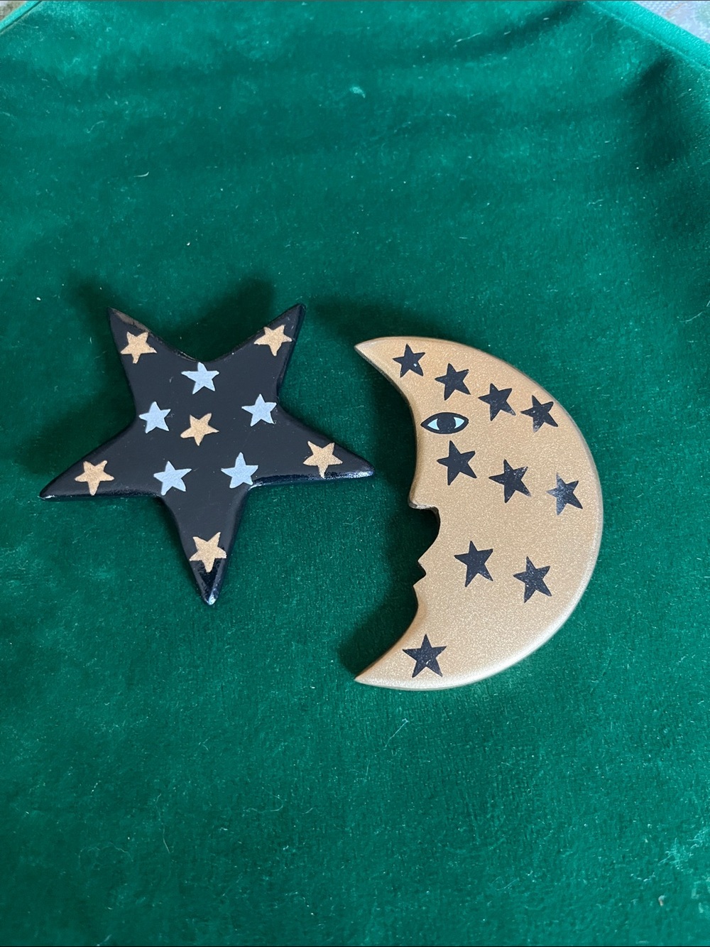 KATRINA Star & Moon Pin Brooch Set in Black and Gold